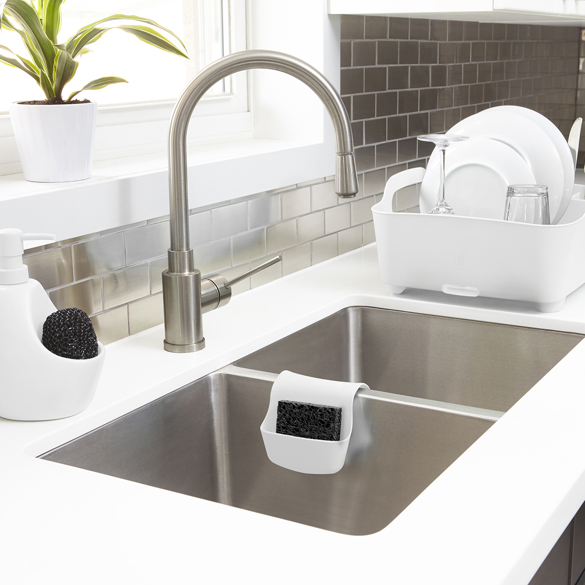 DOZER ZA SAPUN SA SUNĐEROM, JOEY - Pump/Scrubby combo JOEY, white - Slika 2