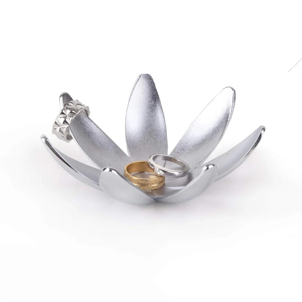STALAK ZA PRSTENJE - Magnolia Ring Holder - Chrome - Slika 2