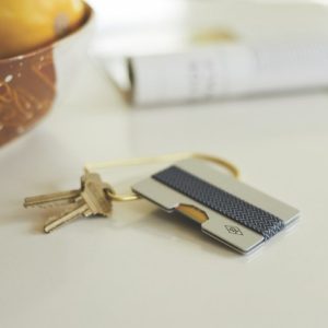 METALNI DRŽAČ KARTICA  -  Gentlemen's Hardware Card holder