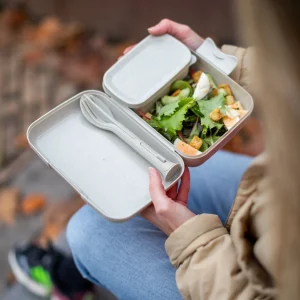 KUTIJA ZA UŽINU SA ESCAJGOM  –  Lunch box set with cutlery CANDY READY