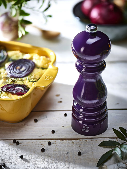MLIN ZA BIBER - u'Select Manual Wooden Pepper Mill in Eggplant Gloss, 18cm - Slika 6